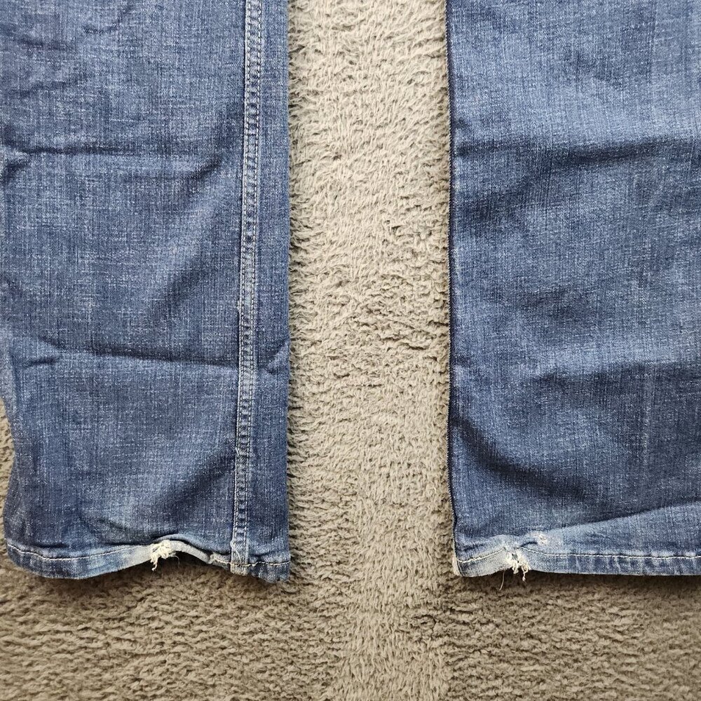 Wrangler Women’s Boot Cut Jeans Size 11 Blue Good Stretch Mid Rise Classic Denim - Picture 10 of 11